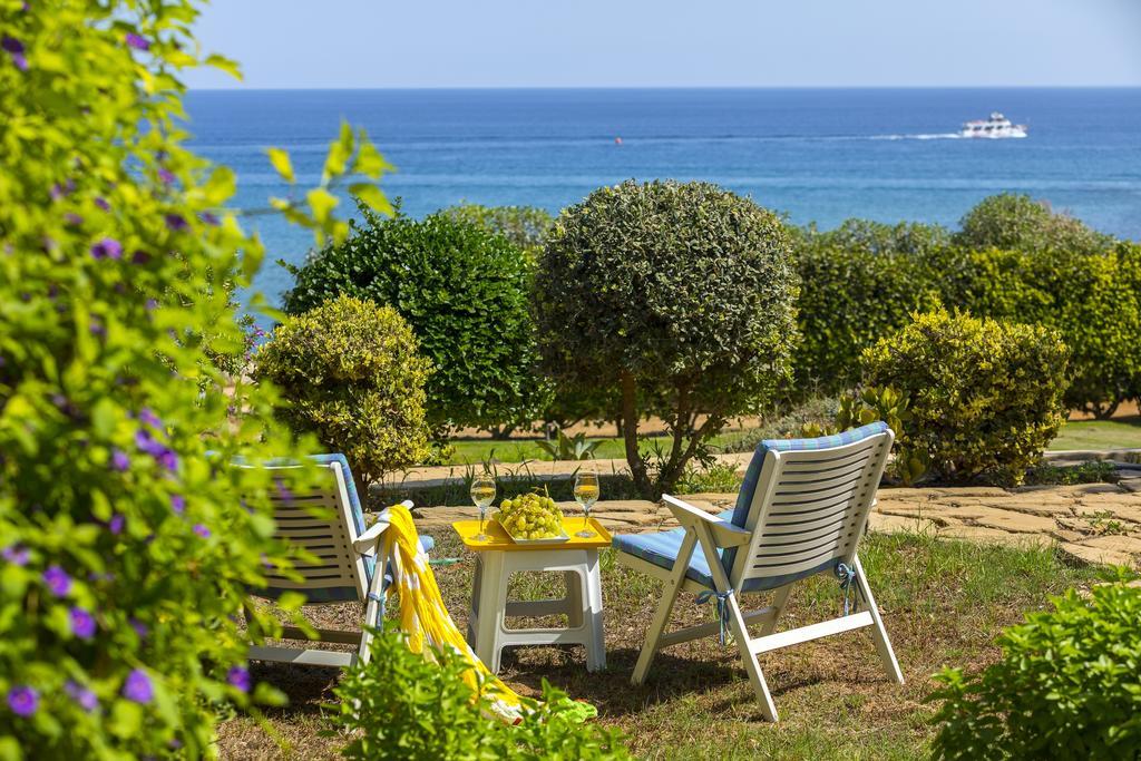 Protaras Beachfront Sirina Lina Suite Paralimni Exterior photo