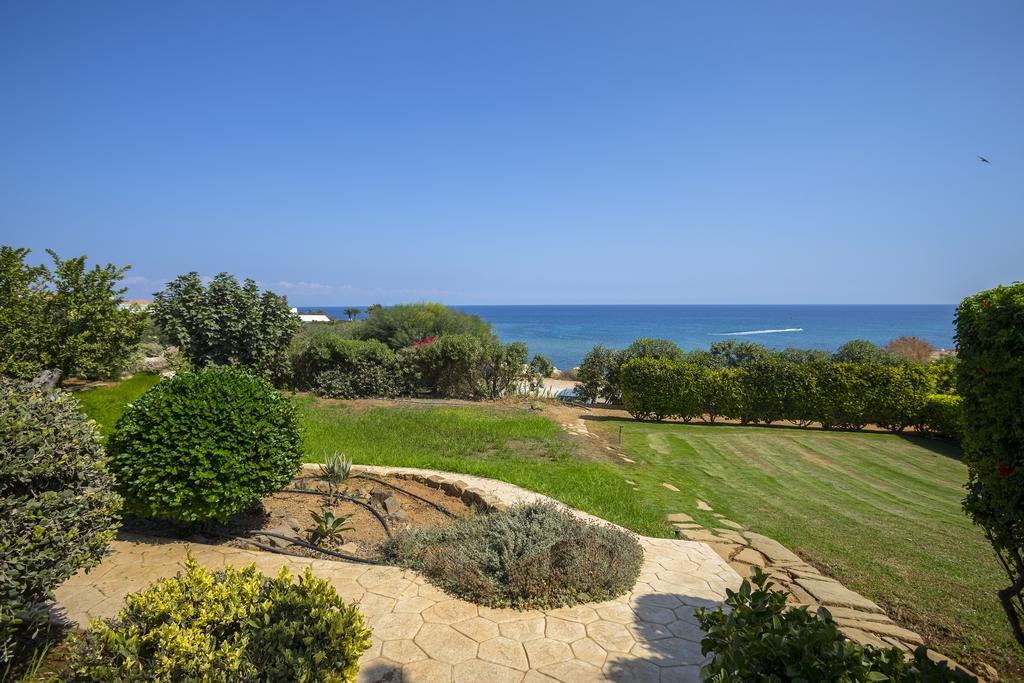 Protaras Beachfront Sirina Lina Suite Paralimni Exterior photo