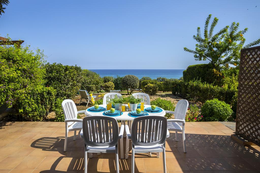 Protaras Beachfront Sirina Lina Suite Paralimni Exterior photo